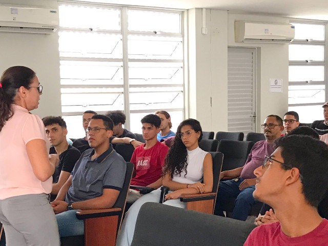 Vagas preenchidas por ordem de solicitação.