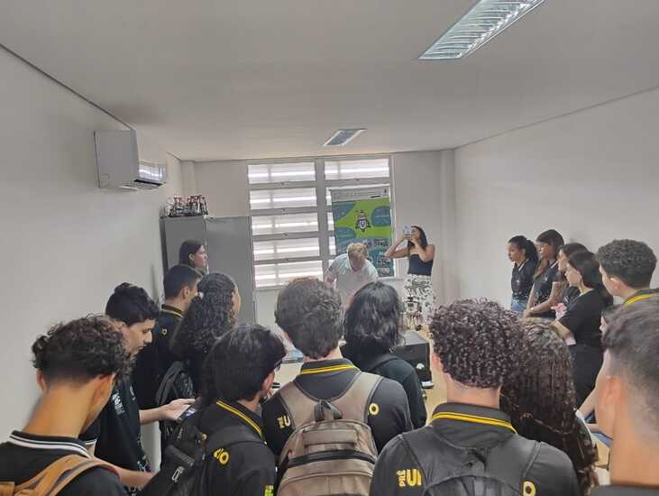 Alunos do IFCE na visita tecnica ao Campus
